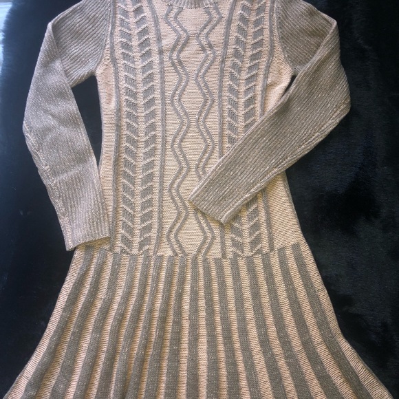 Flattering autumn jersey / sweater dress - Picture 1 of 8